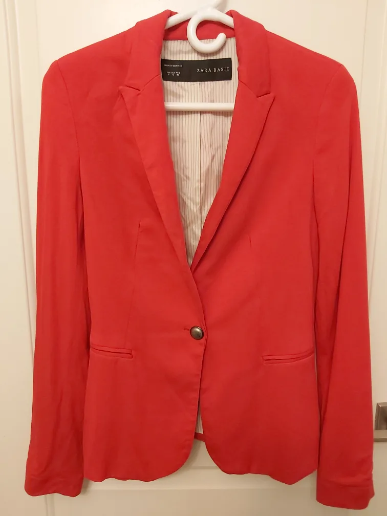 Bundle- 1 Coat & 3 Jackets image indicator(8)