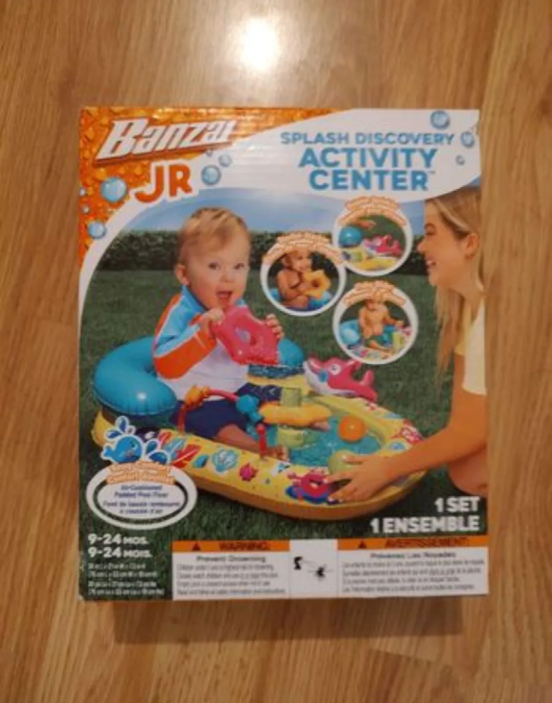 Banzai Jr. Splash Discovery Activity Center thumbnail