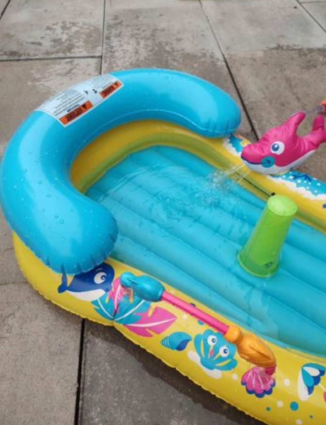 Banzai Jr. Splash Discovery Activity Center - photo 4