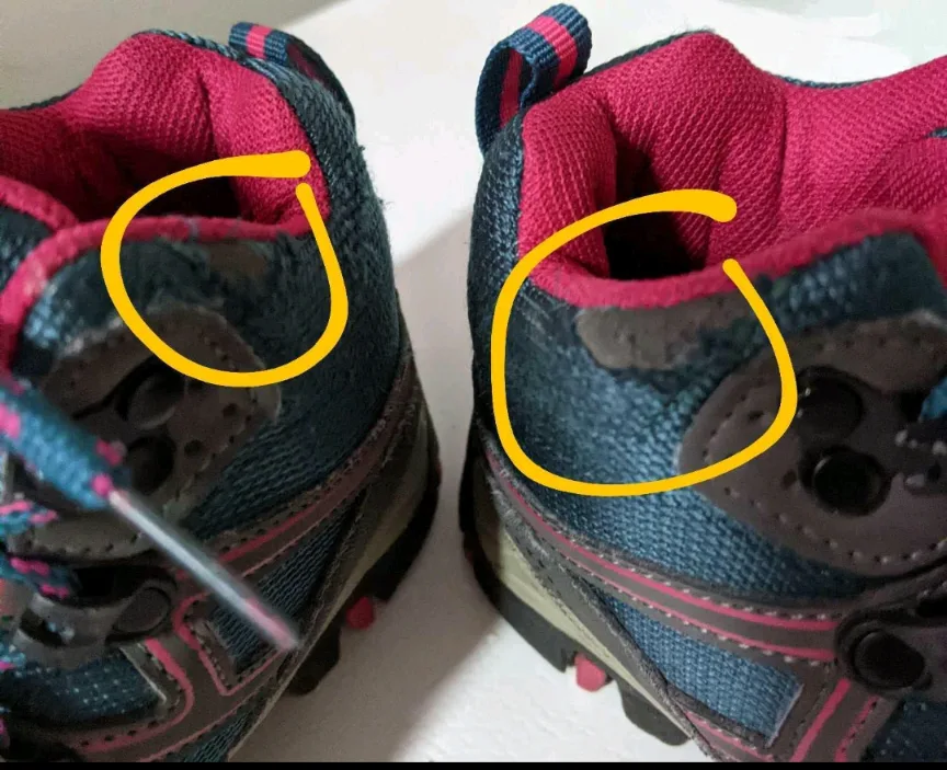 kids Hiking Boots image indicator(3)