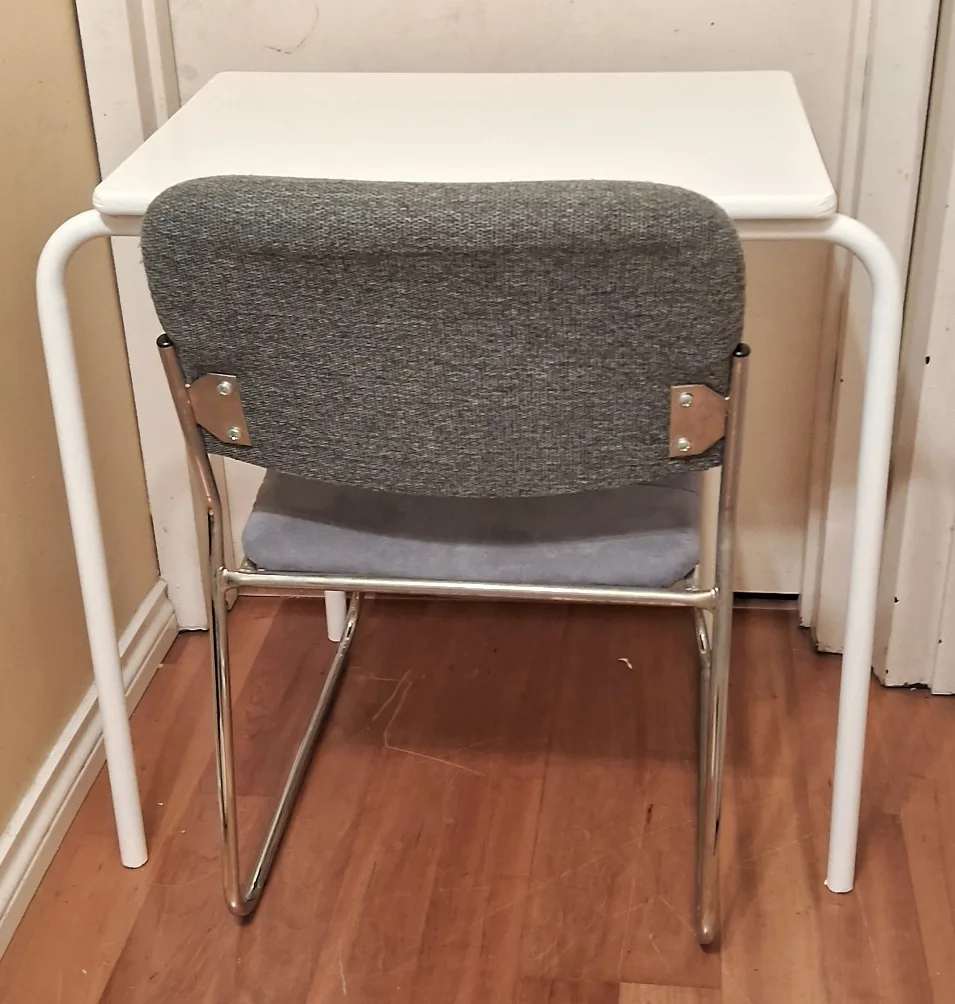 White Table Set (delivery available) thumbnail