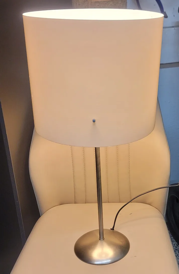 Modern Table Lamp image indicator(2)