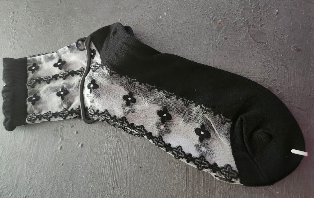 #freecycle Black & White Crystal Socks - New