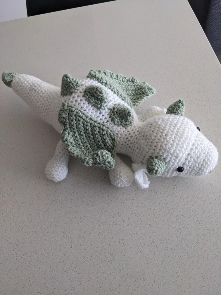 Handmade Crochet Dragon image indicator(3)