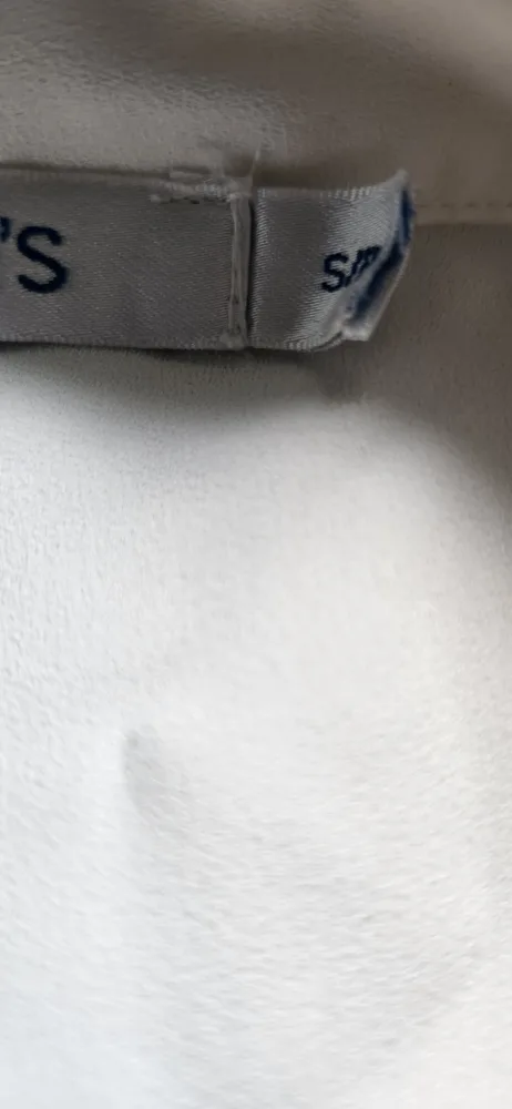 Sleeveless White Blouse - Size S freecycle 🏆 thumbnail