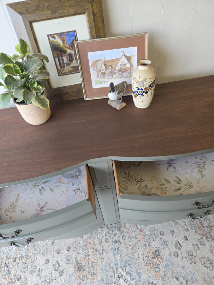Gorgeous Refinished 6 Drawer Dresser - photo 4