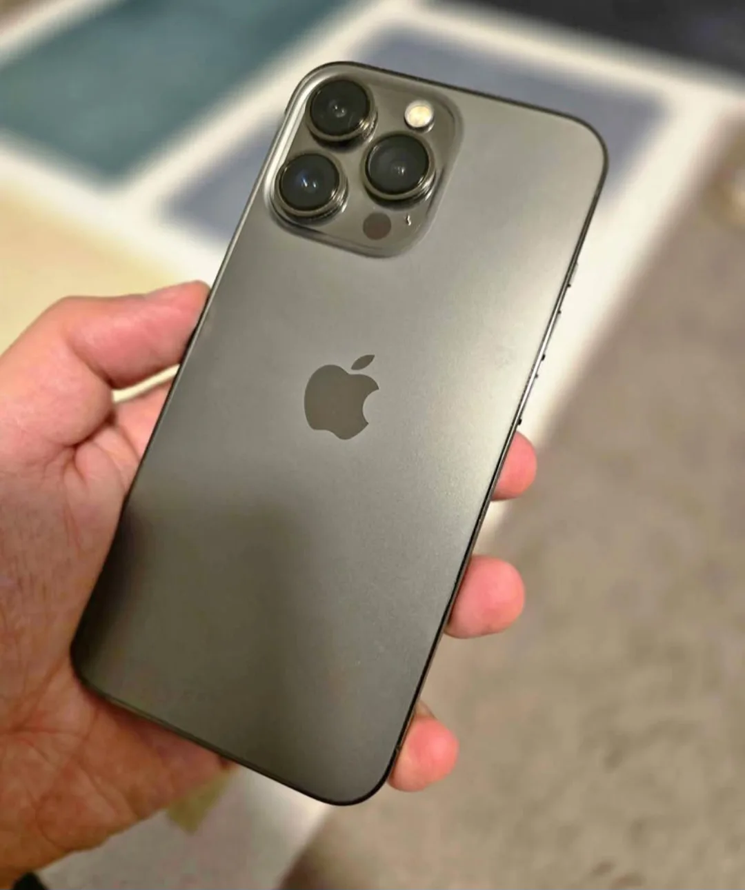 Iphone 13 pro image indicator(2)