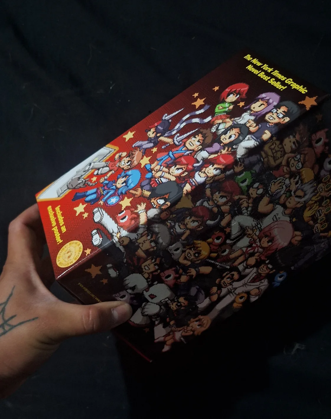 scott pilgrim b&w box set image indicator(2)