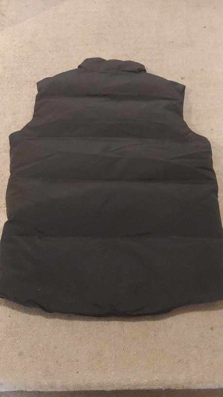 Canada Goose Black Down Vest - photo 3