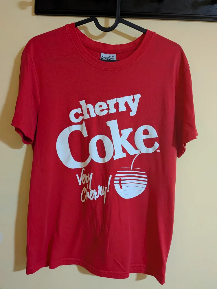 Cherry Coca-Cola T-Shirt - Size S thumbnail