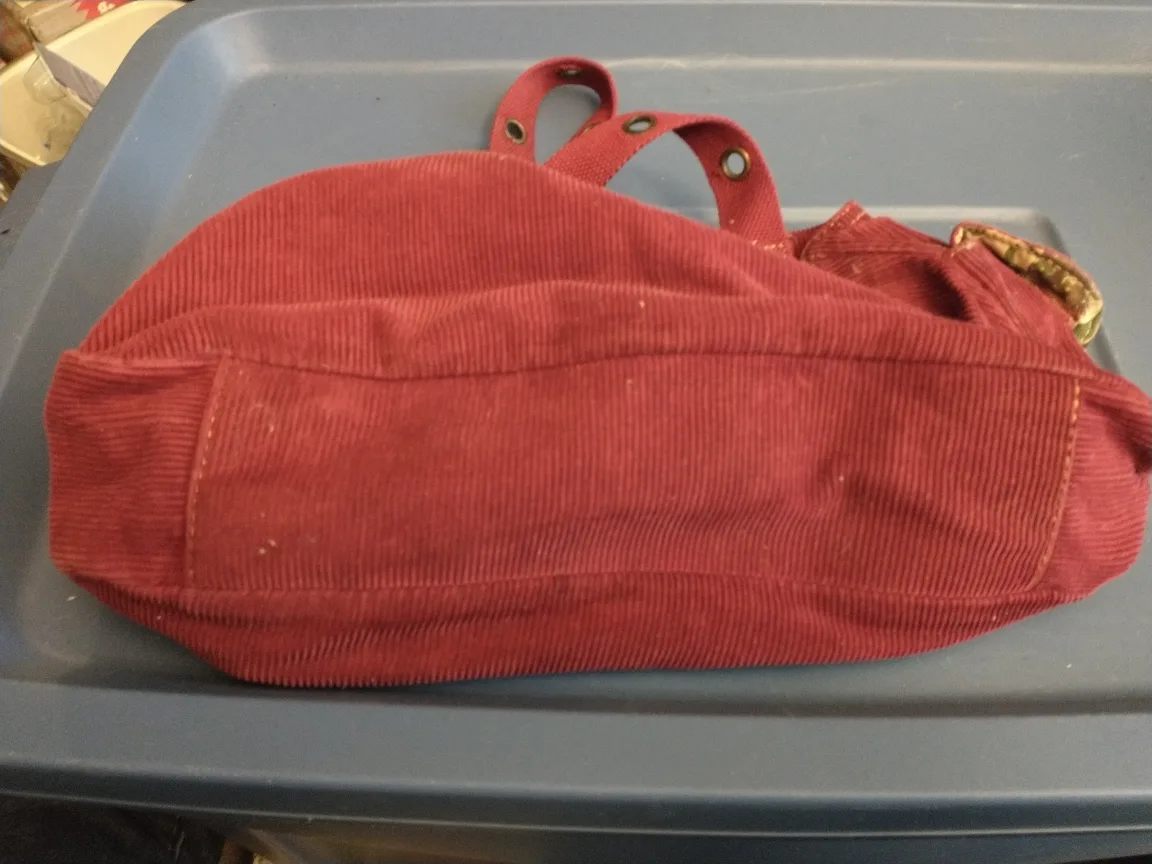 LEVI'S VINTAGE 2000'S CHERRY RED CORDUROY PURSE image indicator(7)