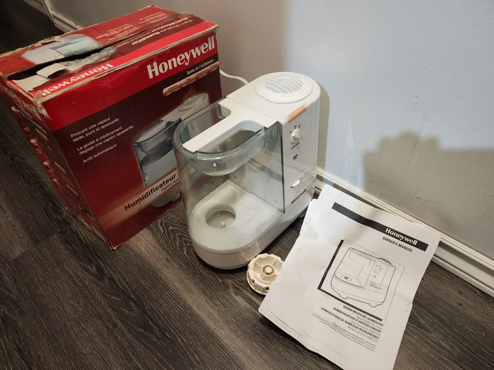 Honeywell Warm Moisture Humidifier thumbnail