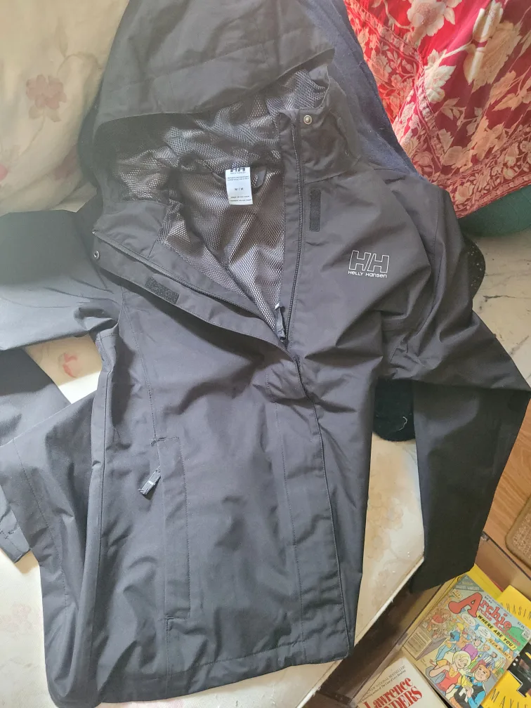 Helly Hansen Black Jacket with Hood thumbnail