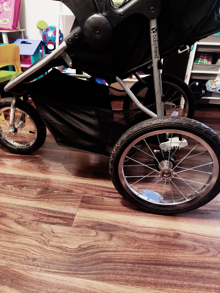 Baby Trend Black Jogger Stroller - photo 3