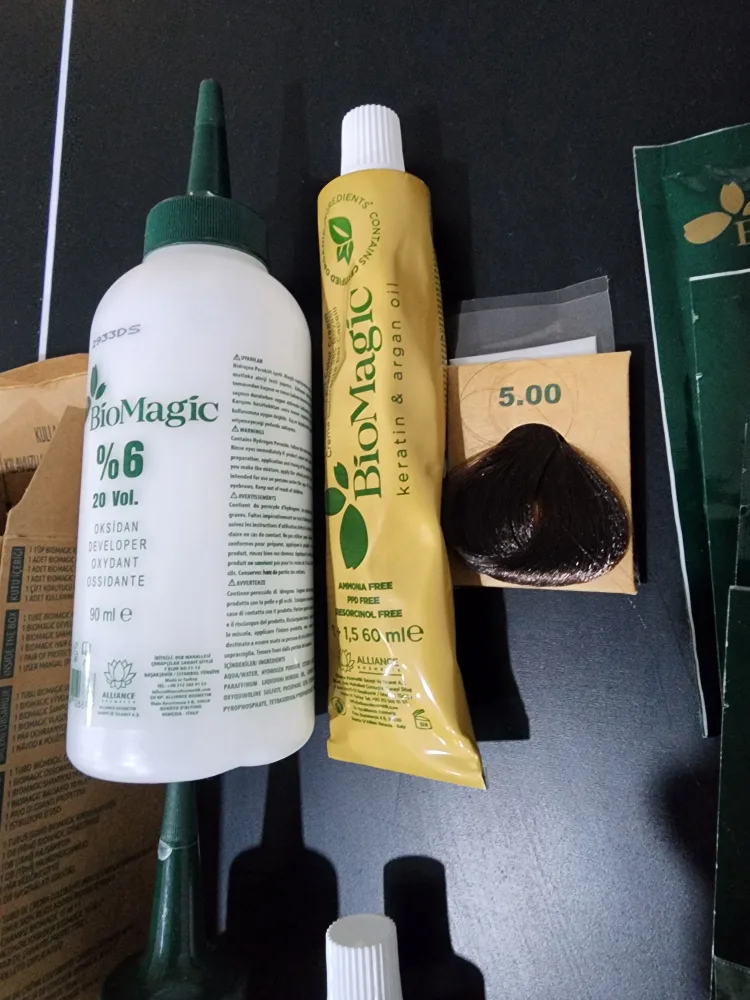 BioMagic Keratin & Argan Oil Hair Dye image indicator(3)