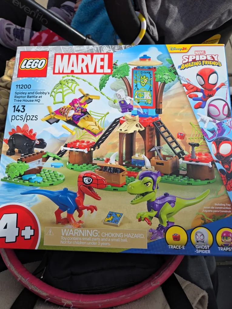 LEGO Marvel Spidey and Gobby's Raptor Battle Set