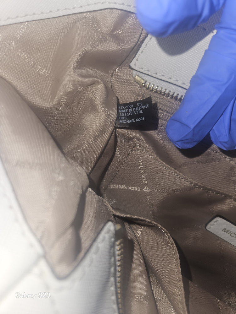 Michael Kors Handbag - photo 3