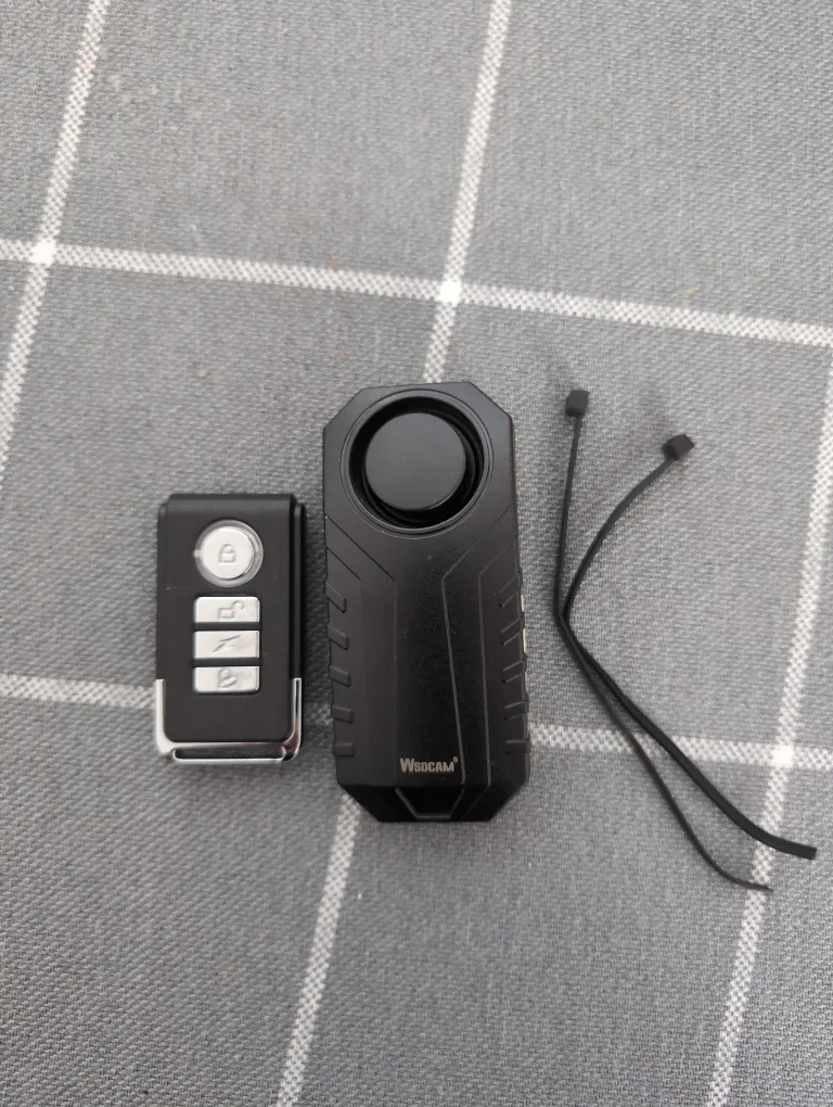 Cycle Alarm System with Remote thumbnail