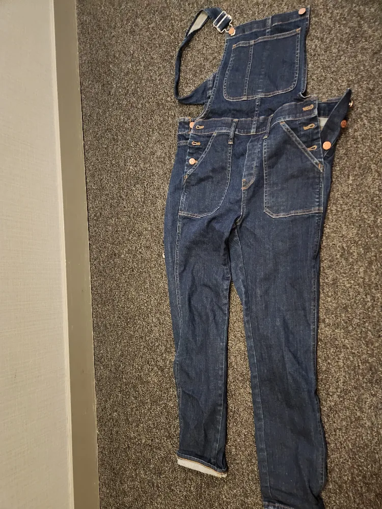 Slim Fit Jeans Bundle image indicator(4)