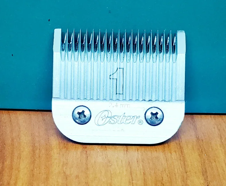Oster Classic 76 Detachable Clipper Blade Size 1 thumbnail