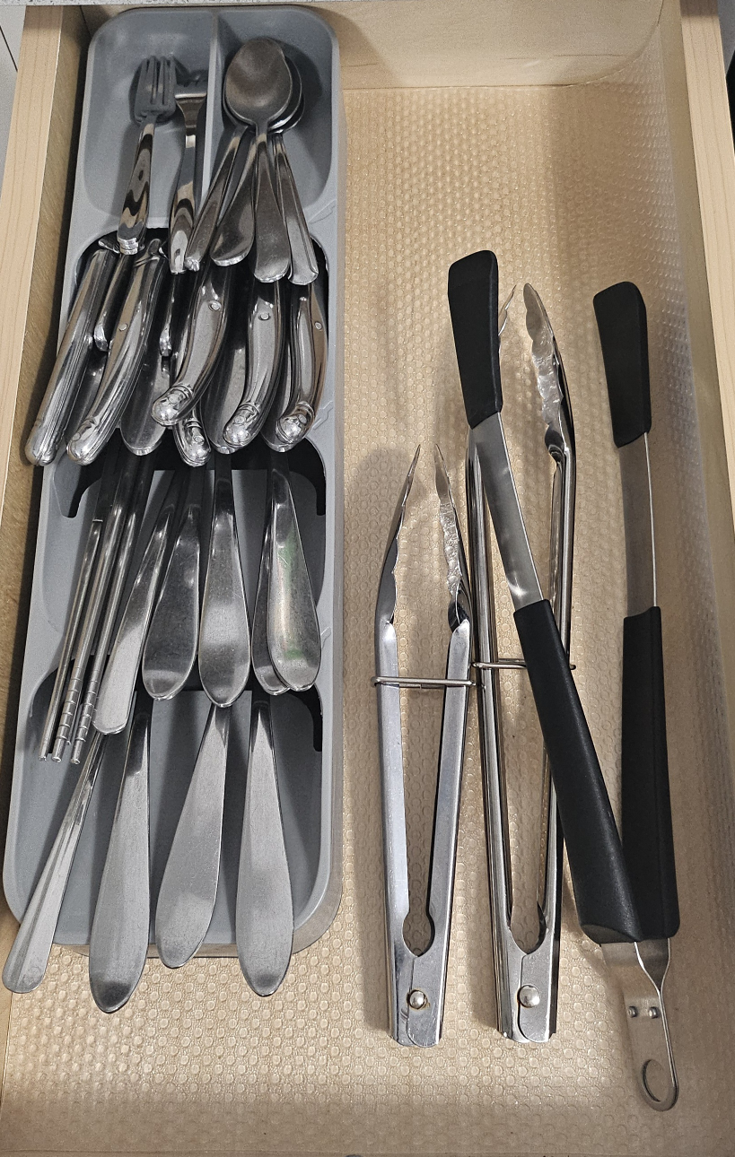 Plates, bowls, glasses, and cutlery