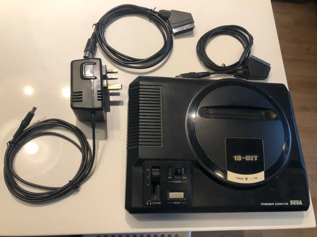 Sega Mega Drive/Genesis Console (FOR PARTS) thumbnail