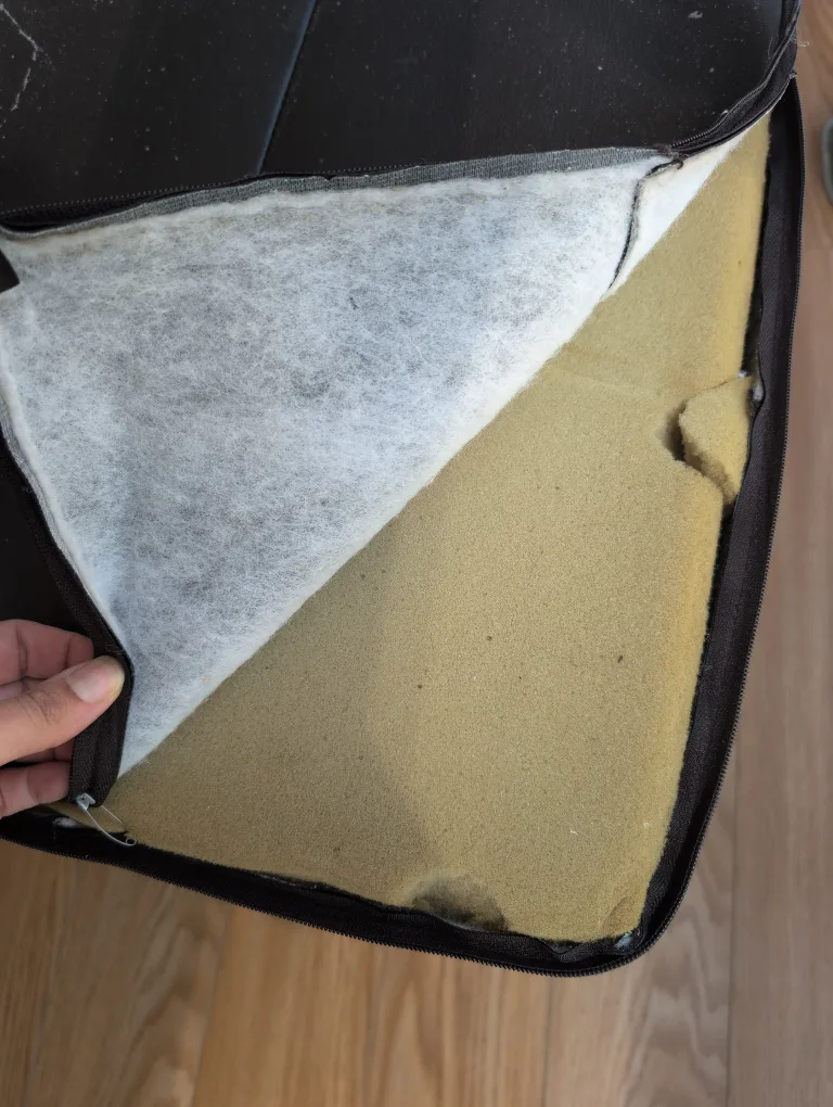 Foam Ottoman - bottom zipper is broken #freecycle image indicator(2)