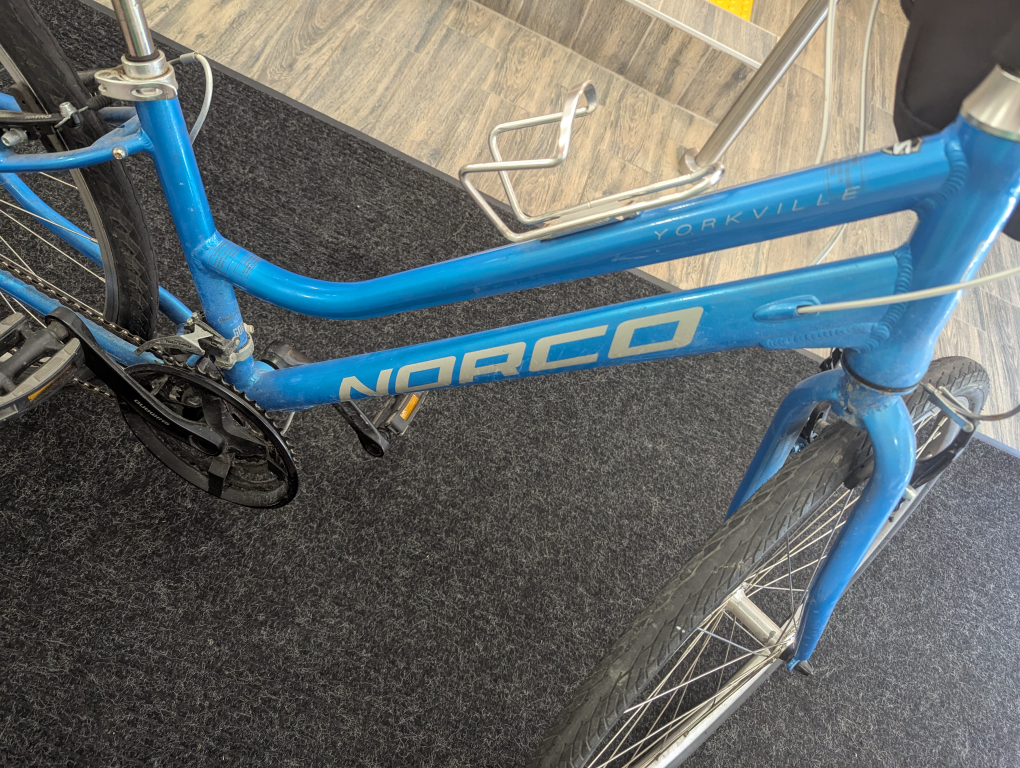 Norco Yorkville Bicycle Small frame - bicycle lock included - photo 2