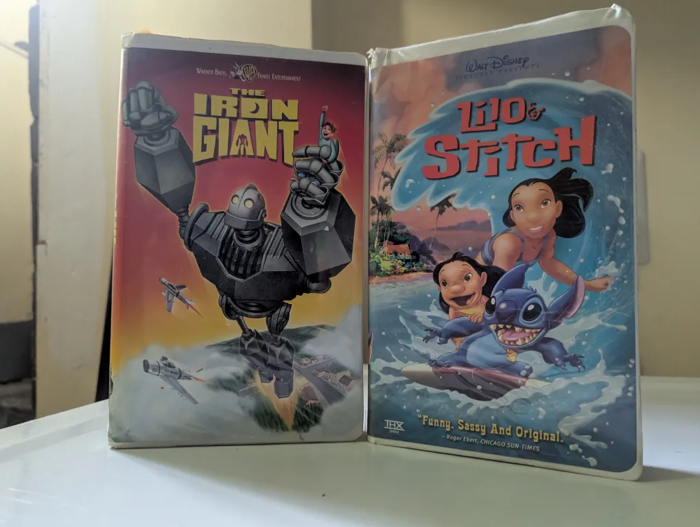 The Iron Giant & Lilo & Stitch VHS Tapes #freecycle thumbnail