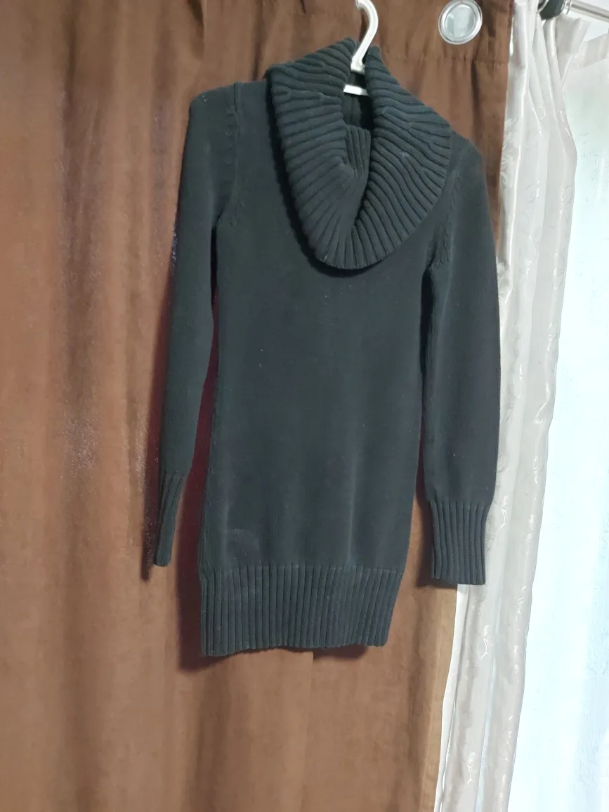 Black Turtleneck Sweater thumbnail