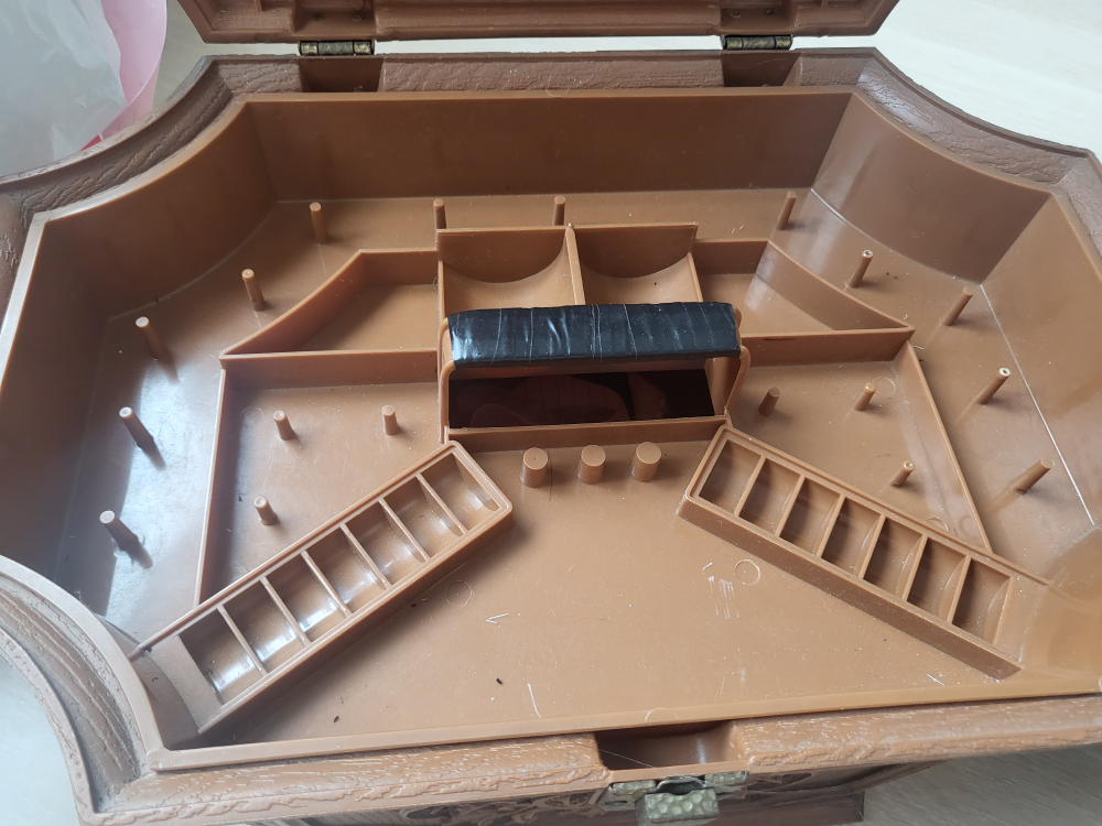 Sewing box (craft box) - photo 2