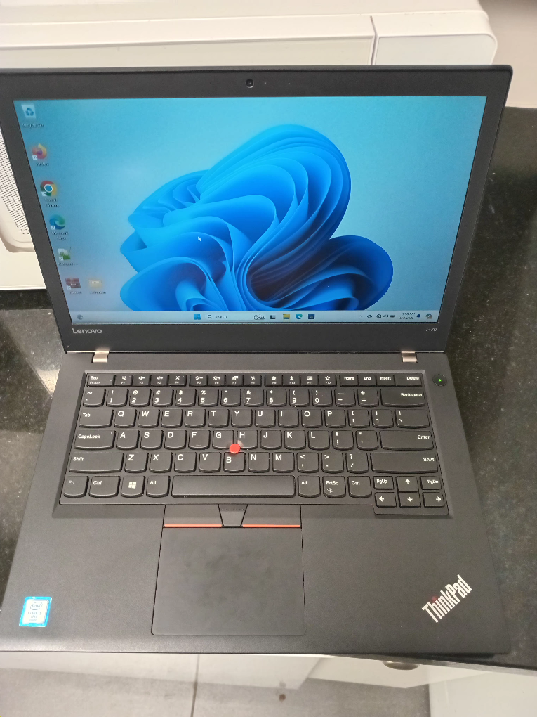 Lenovo thinkpad touchscreen laptop WINDOWS 11 - photo 2