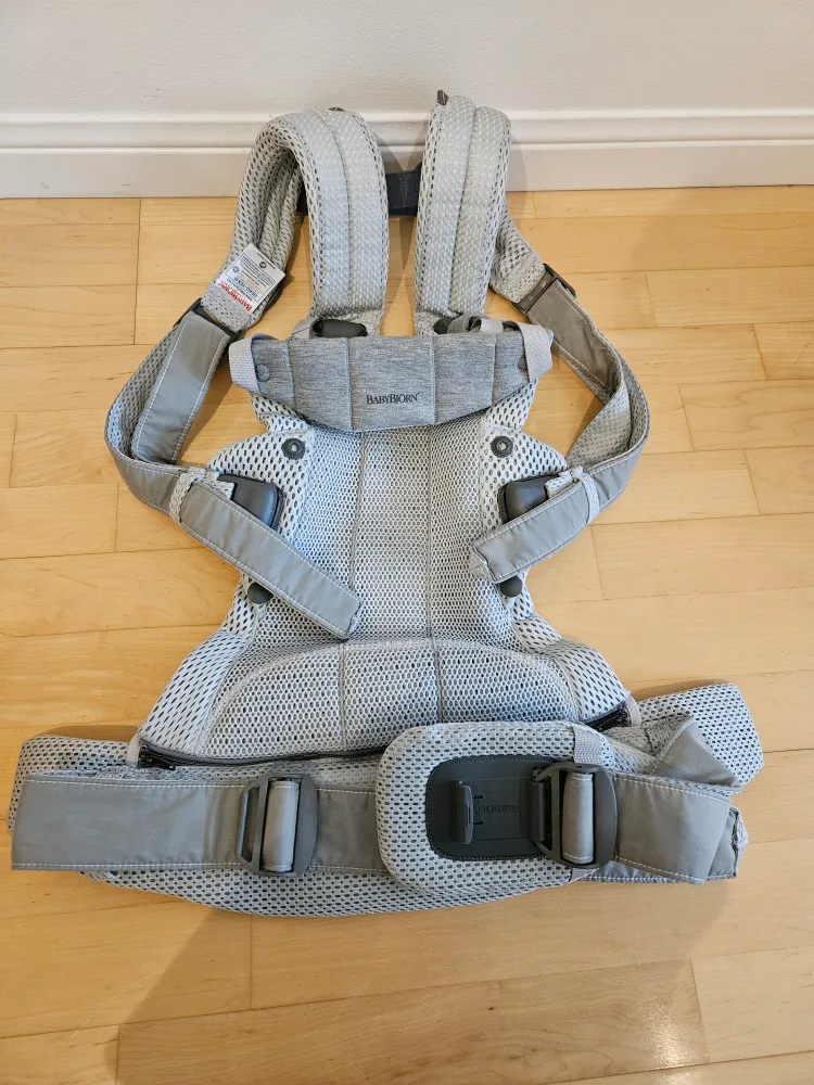 BabyBjorn Baby Carrier harmony & Winter Cover thumbnail