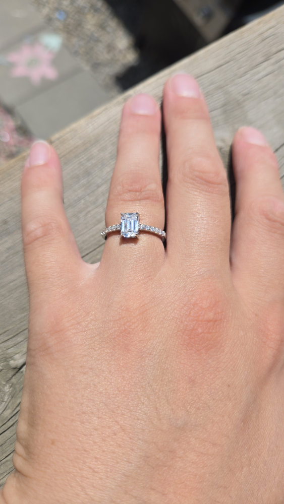 1 carat Moissanite Ring With Certificate - photo 3
