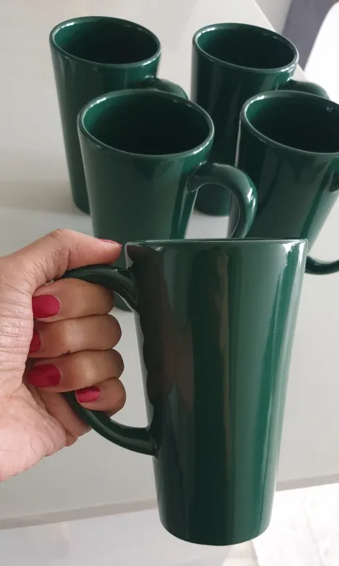 Set of 6 Green Ceramic Mugs image indicator(2)