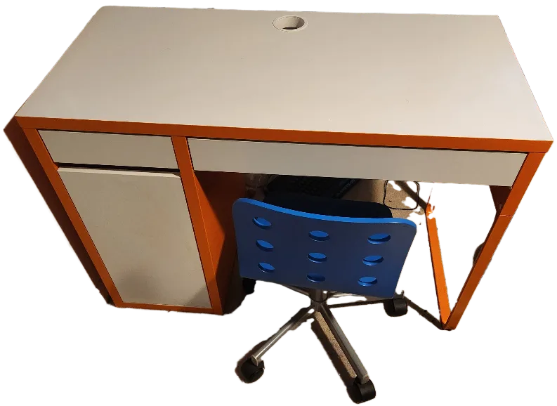 Desk and chair set thumbnail