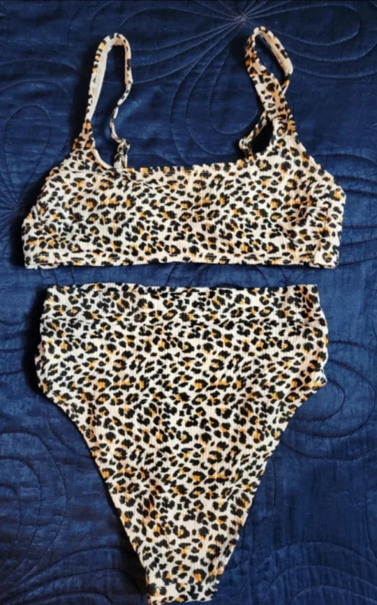 Assorted Bikini Sets Victoria's Secret, Kate Spade, Topshop, etc image indicator(5)