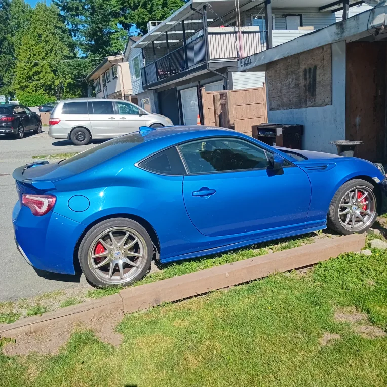 Blue Subaru BRZ image indicator(3)