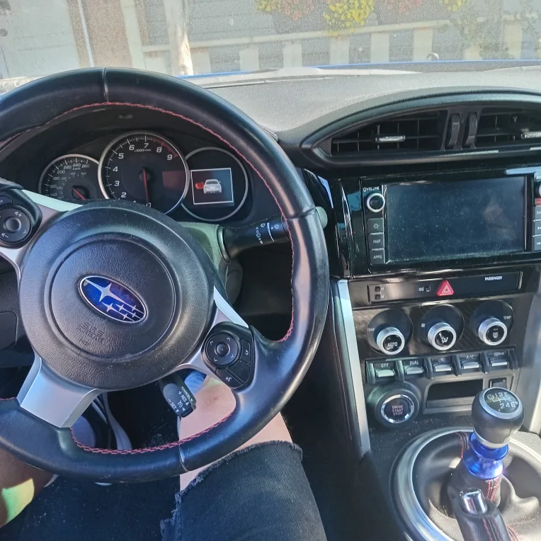 Blue Subaru BRZ image indicator(5)