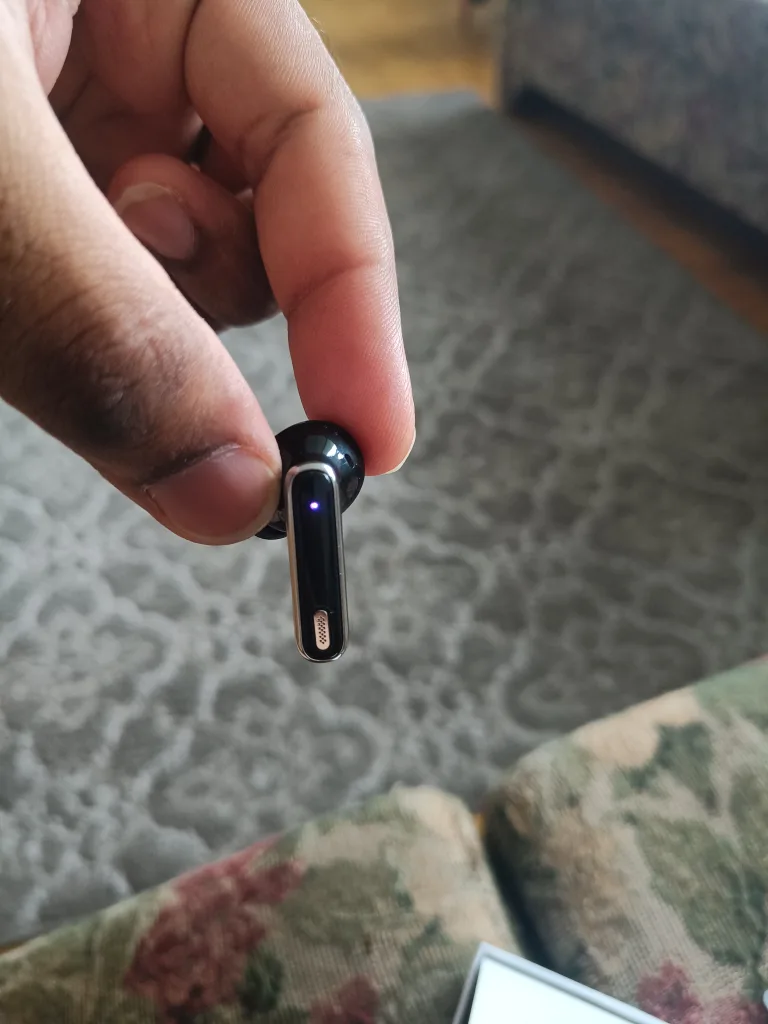 YYK-A90 PRO Wireless Earbuds - New in Box! image indicator(3)