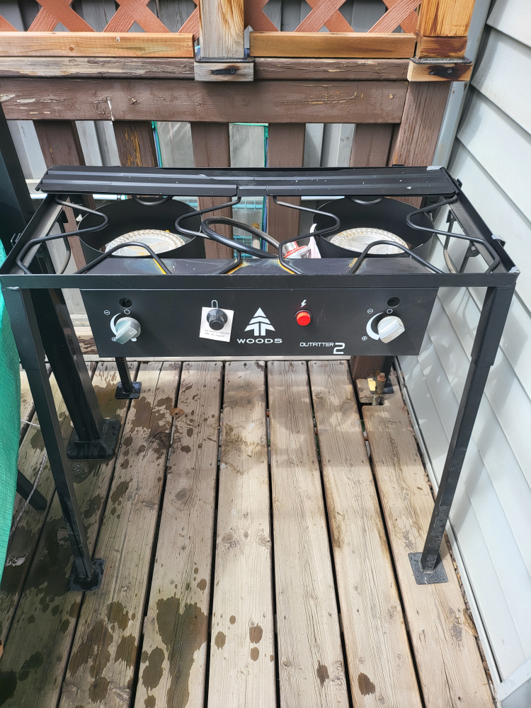 Woods Outfitter 2 Burner Propane Camp Stove & BBQ charcoal grill