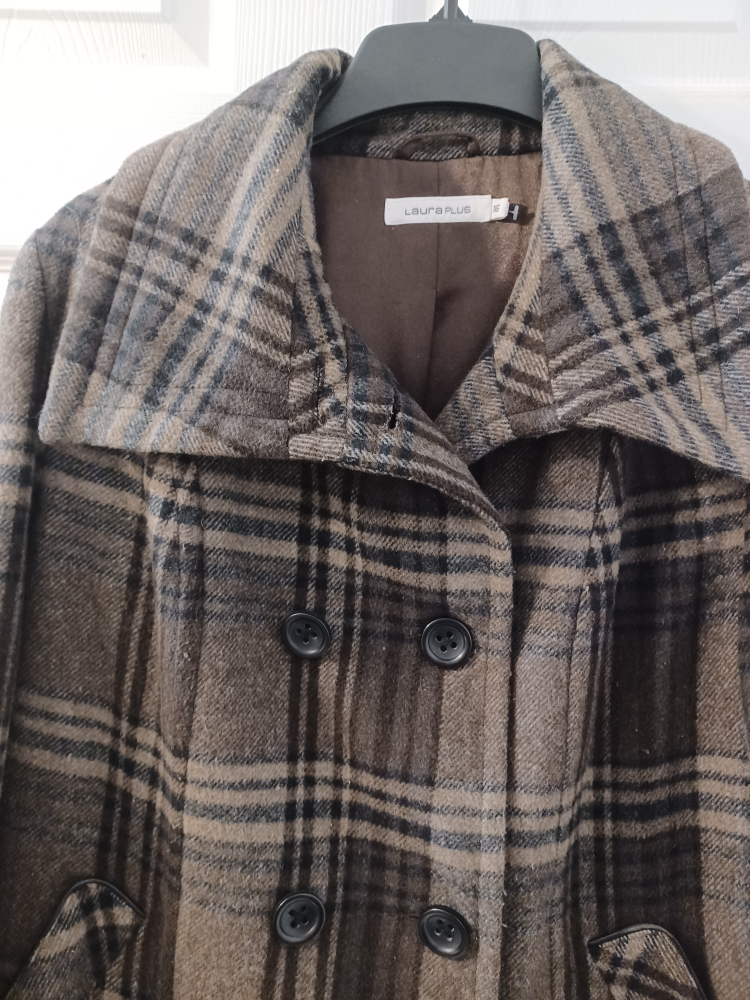Laura Plus Plaid Coat