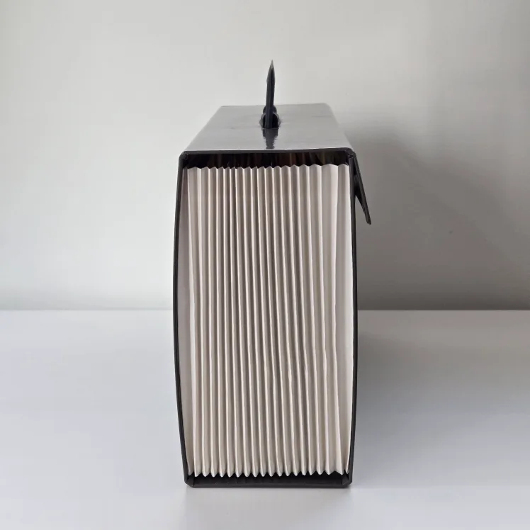 Expanding file folder/portfolio image indicator(2)