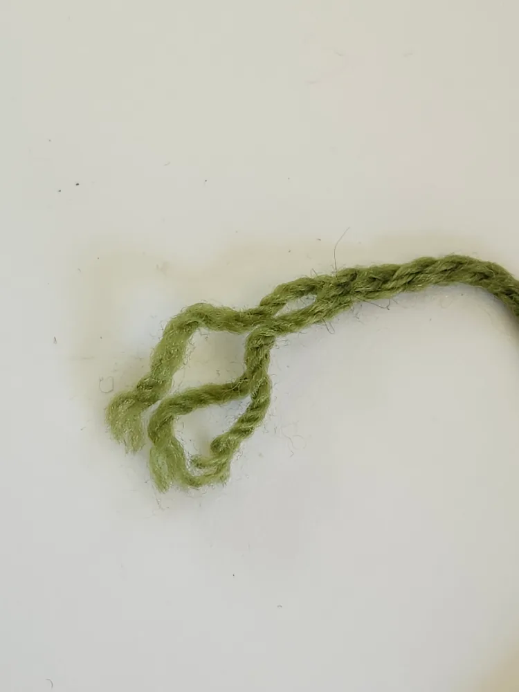 Moda Dea True Red Washable Wool Yarn image indicator(10)