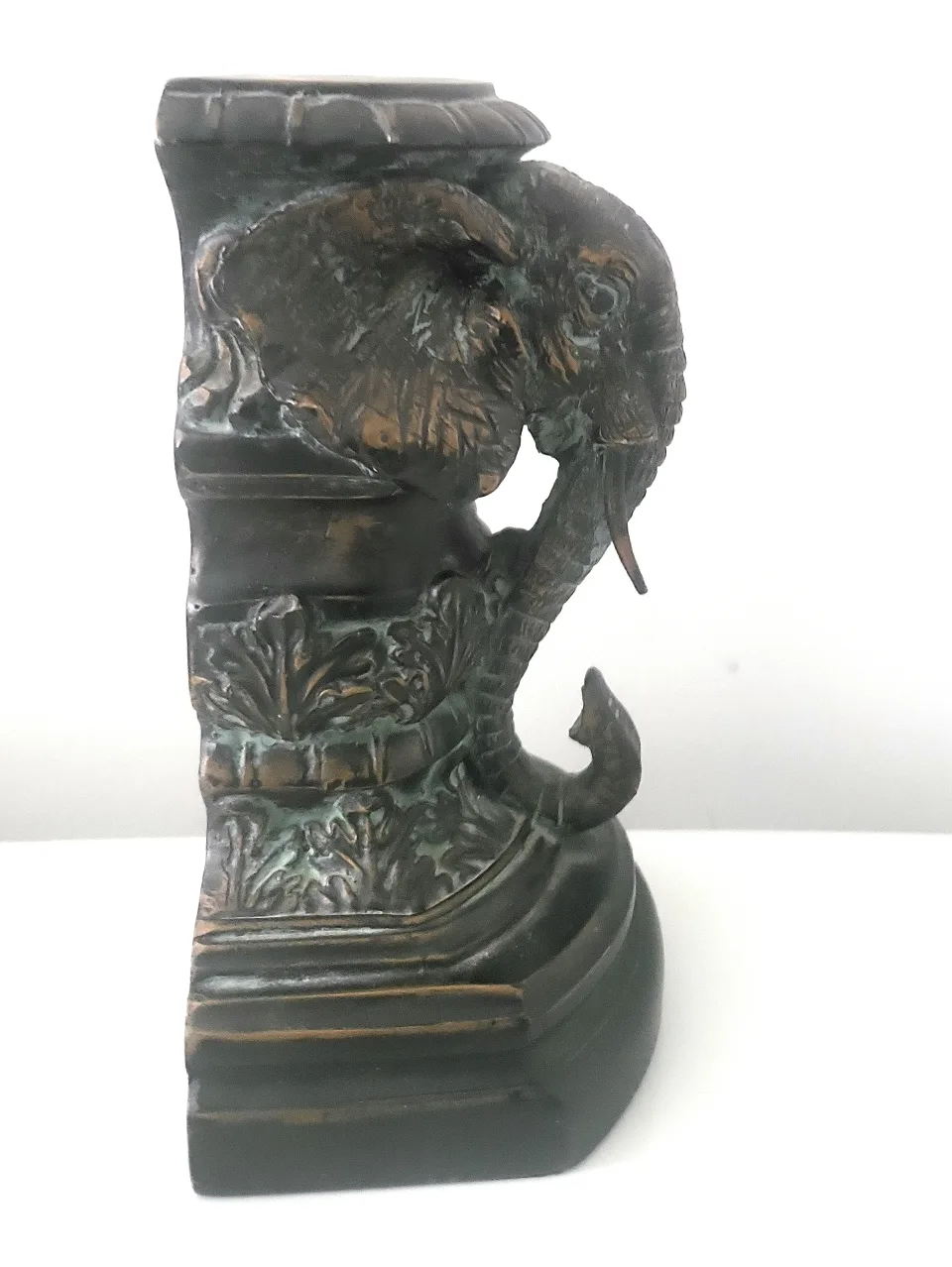 Elephant Statue image indicator(4)