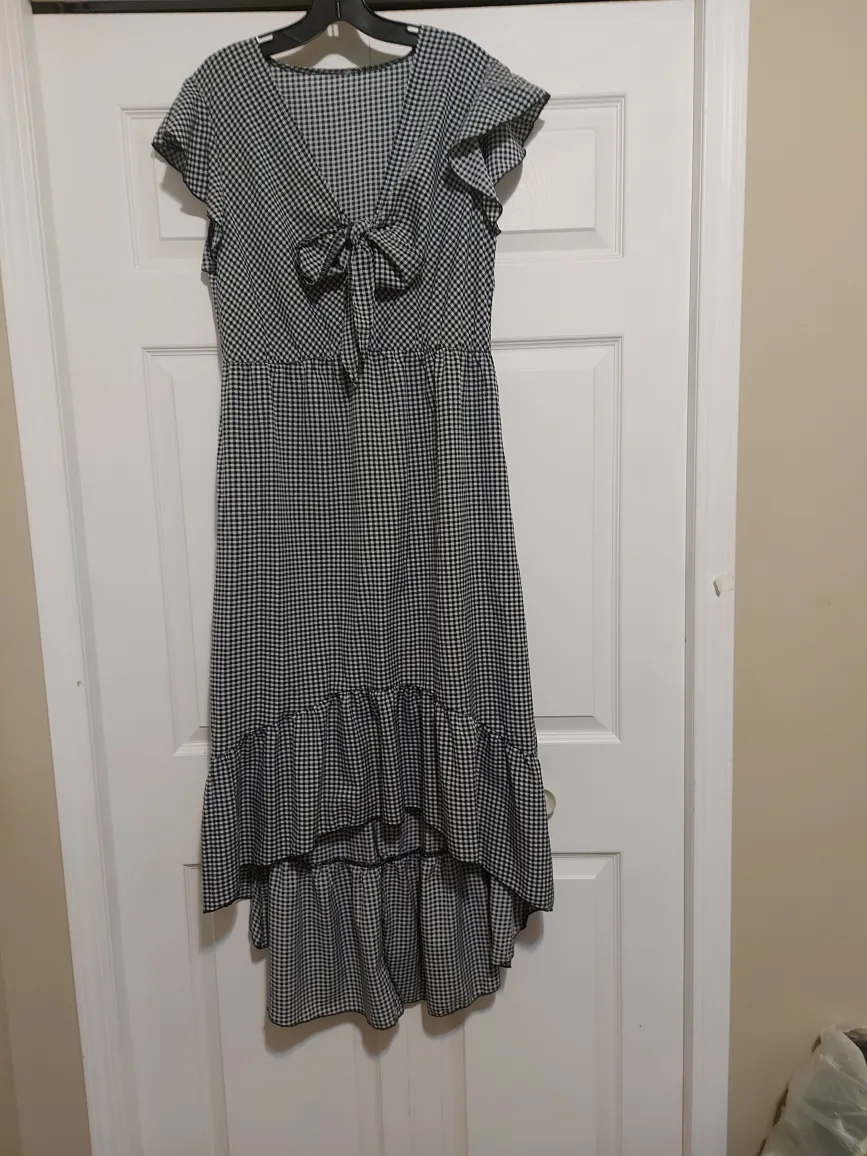 Gingham Ruffle Midi Dress Brand new thumbnail