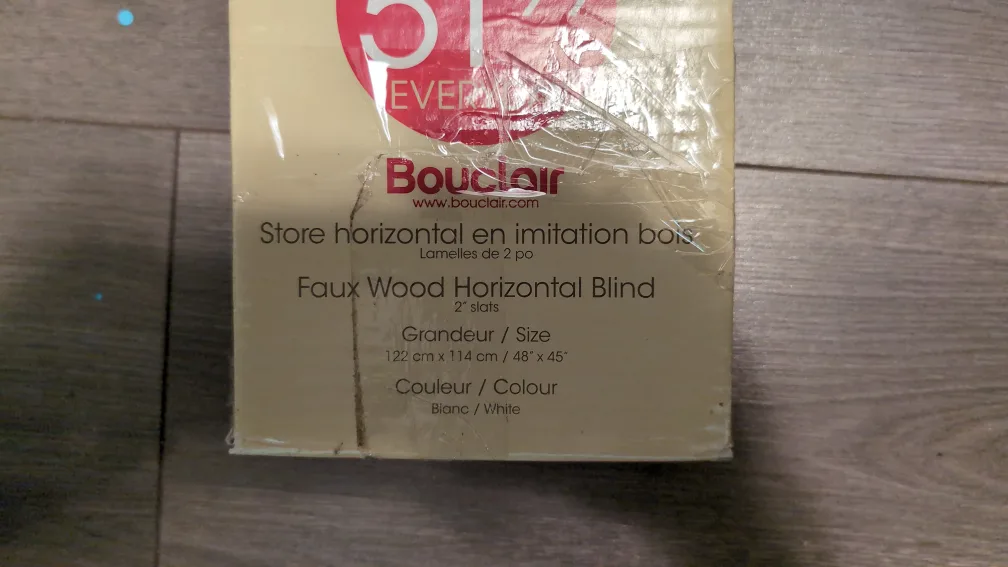 Bouclair Faux Wood Horizontal Blind - White, 48" x 45" image indicator(2)