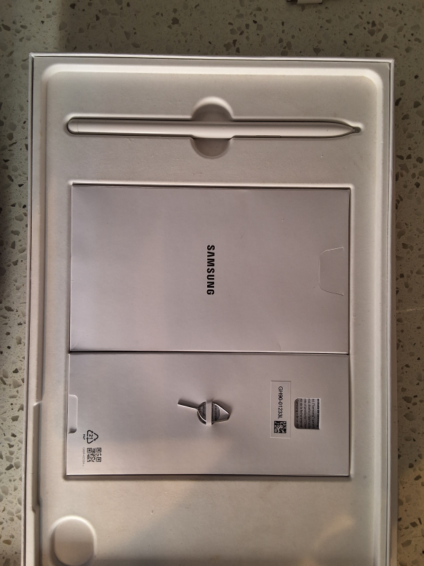New Samsung Galaxy Tab S9 FE 128GB - Silver - photo 2