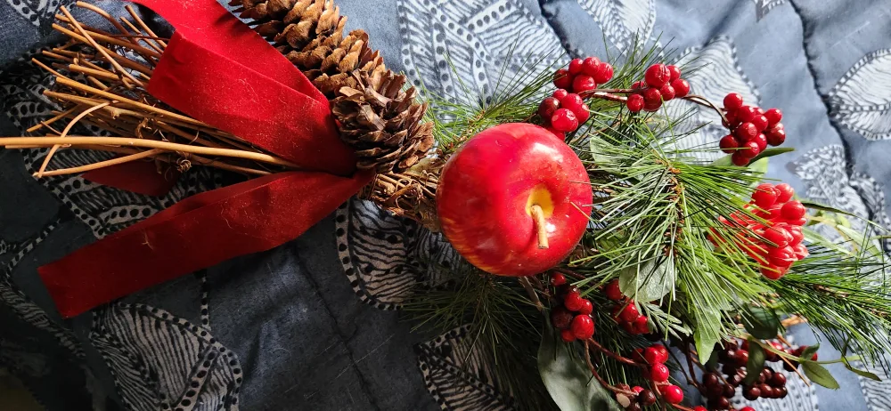 Festive Holiday Wreath freecycle 🏆 thumbnail