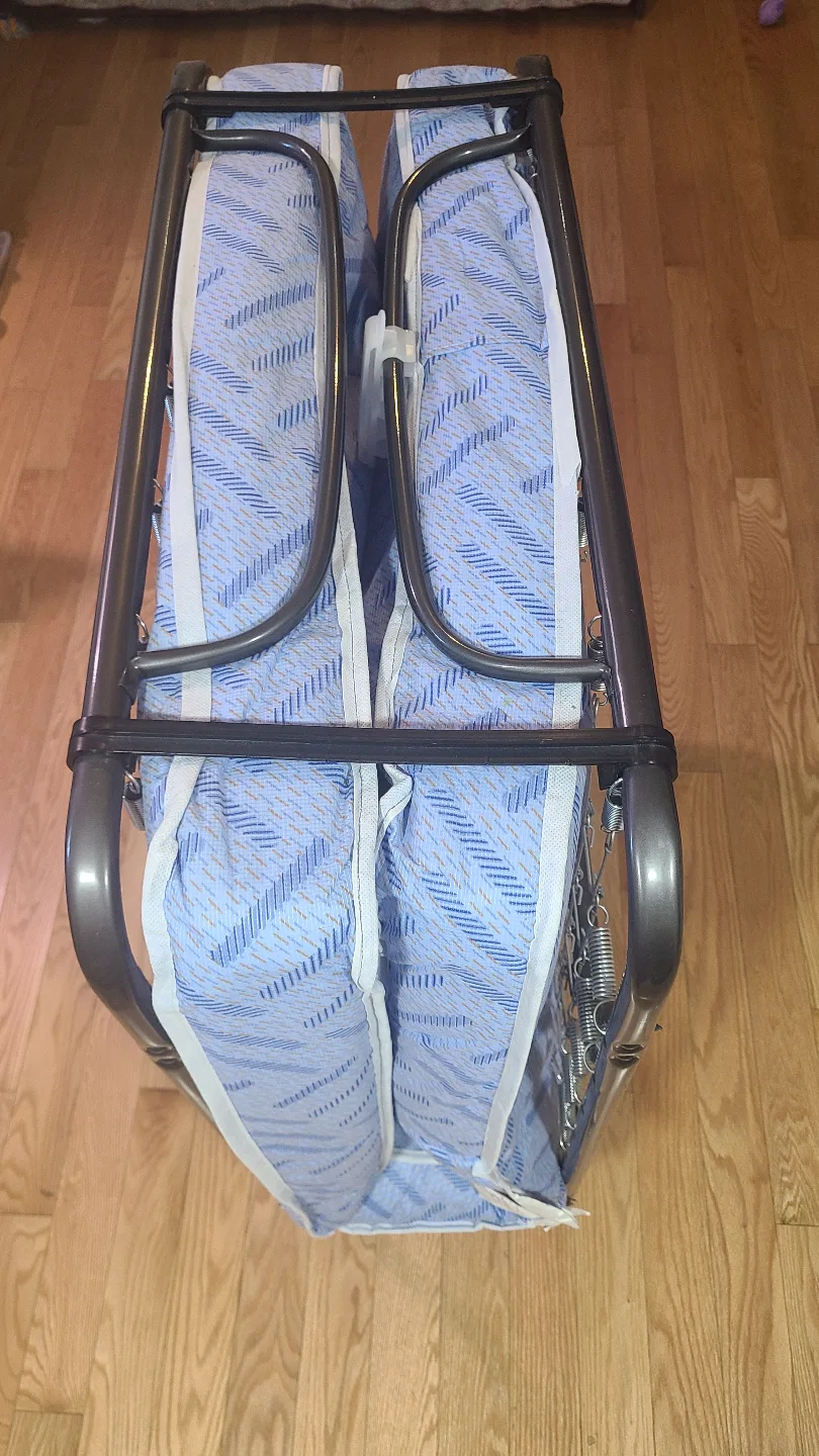 Folding Bed thumbnail